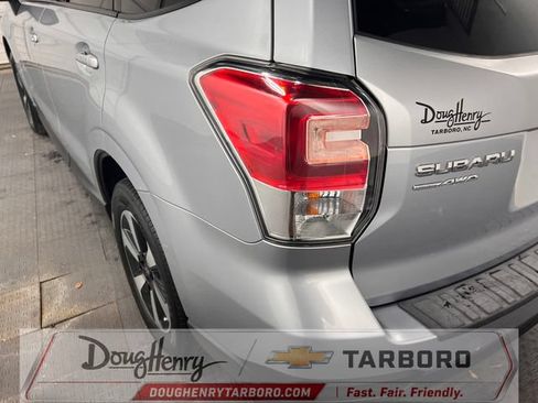 Used 2018 Subaru Forester 2.5i Premium w/ Popular Package #3A AWD/4WD image 13