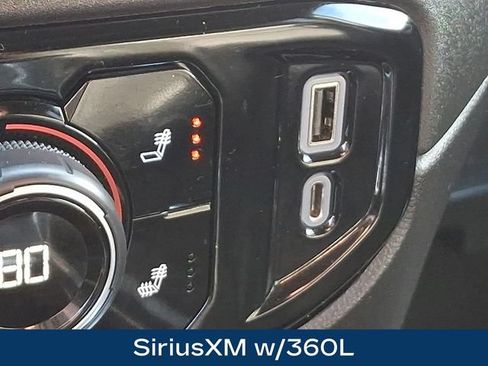 Used 2023 Chevrolet Silverado 1500 RST AWD/4WD image 16