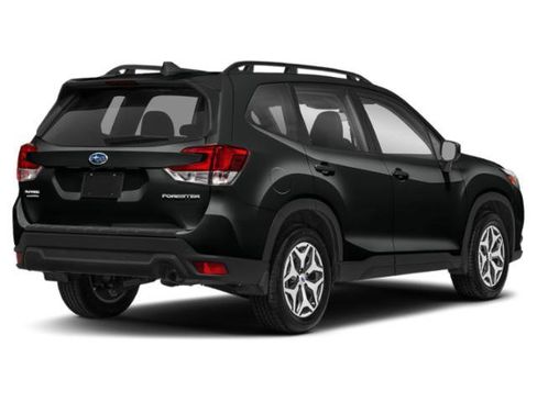 Used 2023 Subaru Forester Premium image 2
