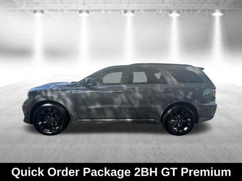 Used 2023 Dodge Durango GT RWD image 4