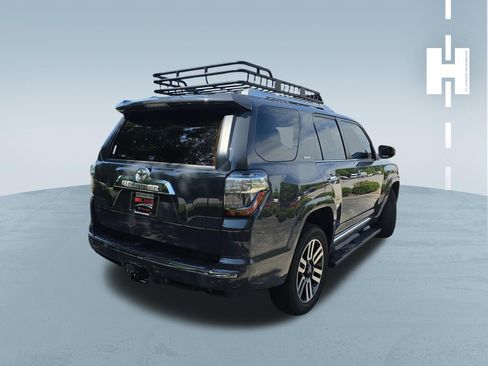 Used 2024 Toyota 4Runner Limited AWD/4WD image 3
