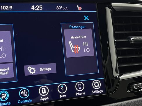 Used 2020 Chrysler Pacifica Touring-L Plus w/ S Appearance Package FWD image 5