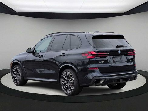 Certified 2026 BMW X5 xDrive40i w/ M Sport Package AWD/4WD image 6