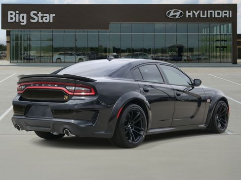 Used 2023 Dodge Charger Scat Pack image 4