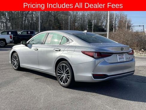 Used 2024 Lexus ES 250 w/ Premium Package AWD/4WD image 3