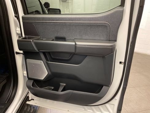 Used 2023 Ford F150 Raptor AWD/4WD image 27