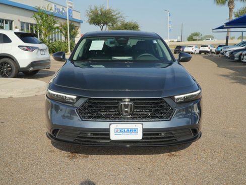 Used 2024 Honda Accord EX-L image 2