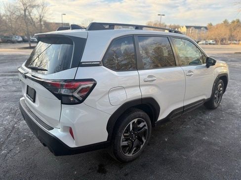 New 2025 Subaru Forester Limited image 10