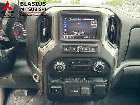 Used 2024 Chevrolet Silverado 1500 Custom AWD/4WD image 31