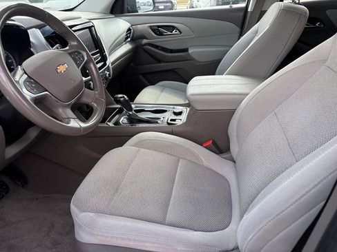 Used 2020 Chevrolet Traverse LT w/ LPO, Cargo Package image 9