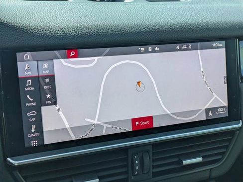 Used 2020 Porsche Cayenne S image 12