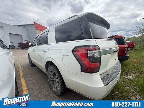 Used 2021 Ford Expedition Limited AWD/4WD image 5