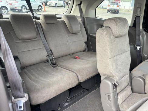 Used 2017 Honda Odyssey SE image 38