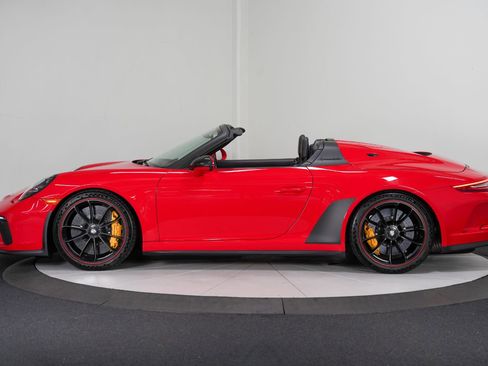 Used 2019 Porsche 911 Speedster RWD image 7