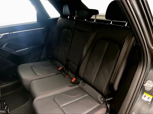 Certified 2025 Audi Q3 2.0T Premium Plus w/ Premium Plus Package AWD/4WD image 21
