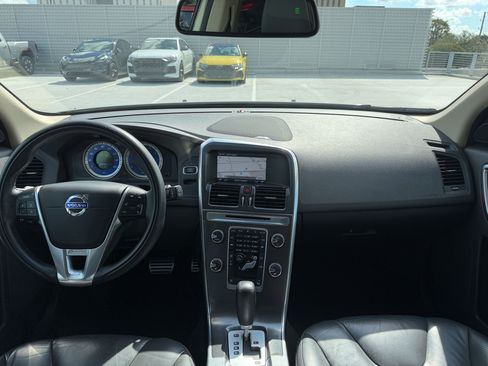 Used 2012 Volvo XC60 T6 AWD/4WD image 18
