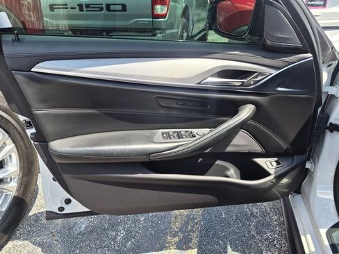 Used 2018 BMW M550i xDrive AWD/4WD image 11