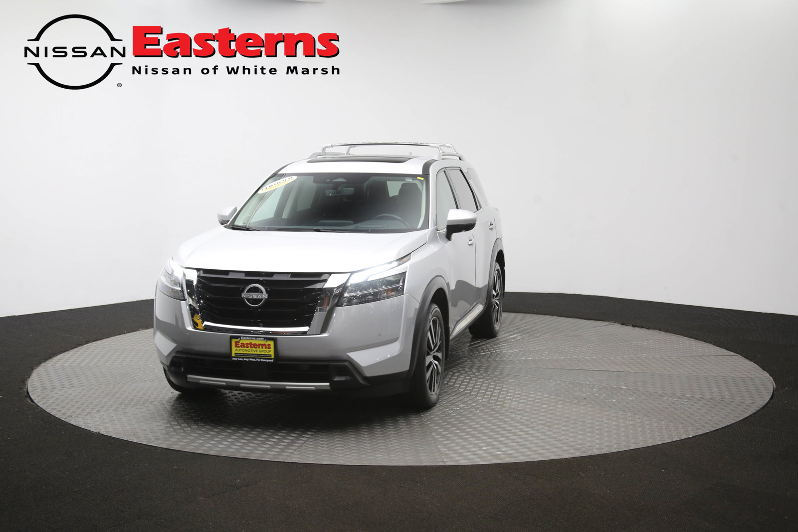Used 2023 Nissan Pathfinder Platinum AWD/4WD image 52