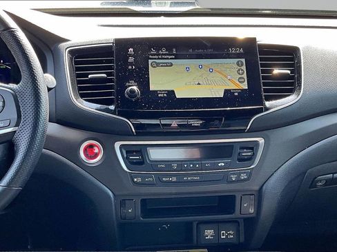 Used 2022 Honda Passport TrailSport image 10