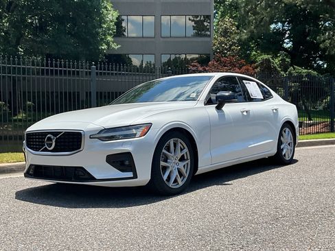 Used 2019 Volvo S60 T6 R-Design AWD/4WD image 1