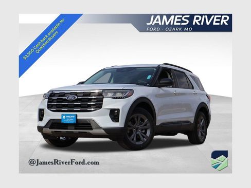 New 2026 Ford Explorer Active w/ Active Comfort Package image 1
