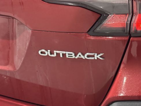 Used 2023 Subaru Outback Premium image 41