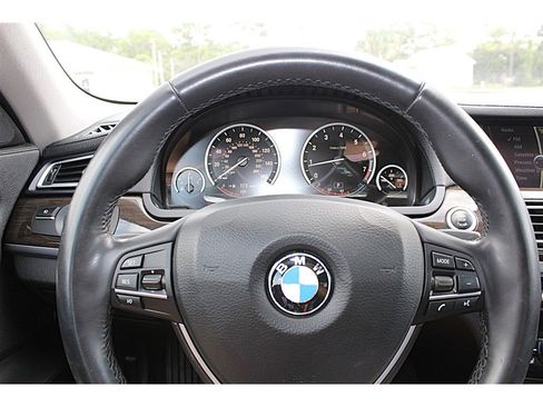 Used 2012 BMW 750Li w/ Luxury Seating Pkg image 16