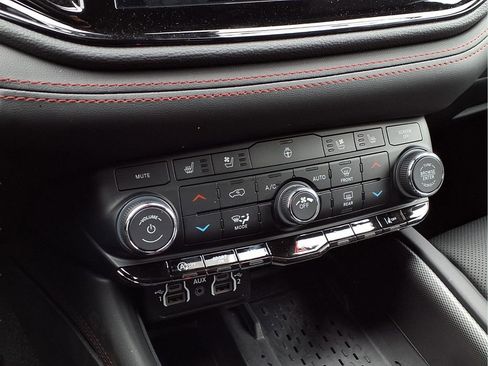 New 2026 Dodge Durango GT image 7