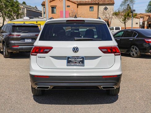 Used 2021 Volkswagen Tiguan S image 5