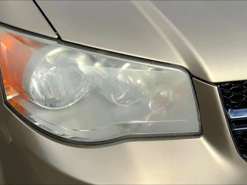 Used 2015 Dodge Grand Caravan SXT w/ Rear Park Assist Package image 25