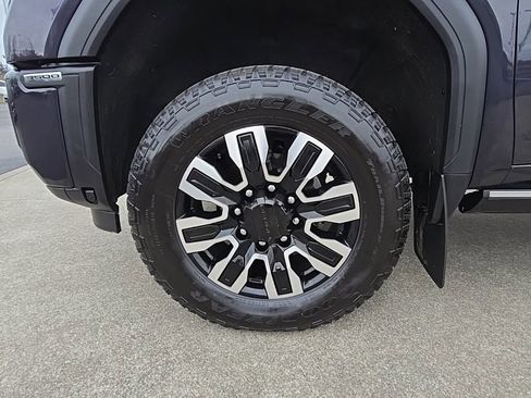 Used 2024 GMC Sierra 3500 Denali Ultimate image 41