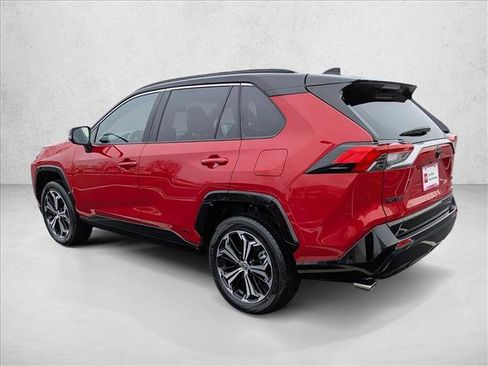 Certified 2025 Toyota RAV4 XSE image 8