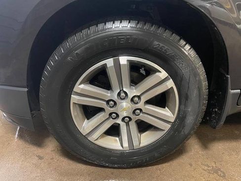 Used 2015 Chevrolet Traverse LT image 11