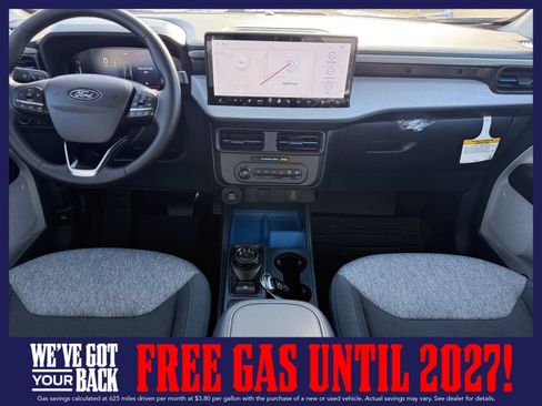 New 2026 Ford Maverick XLT w/ XLT Luxury Package AWD/4WD image 9