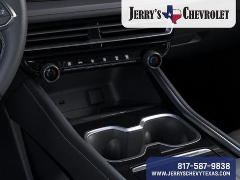 New 2026 Chevrolet Traverse LT w/ Driver Confidence Package image 25