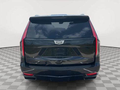 Used 2021 Cadillac Escalade ESV Sport w/ Driver Assist Tech Package AWD/4WD image 13
