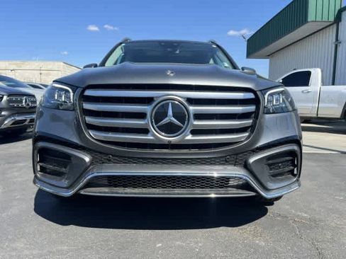 New 2026 Mercedes-Benz GLS 450 4MATIC image 2