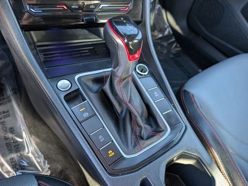 Used 2025 Volkswagen Jetta GLI Autobahn image 26