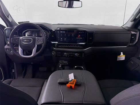 New 2026 GMC Sierra 1500 Elevation AWD/4WD image 24