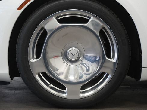 New 2026 Mercedes-Benz Maybach S 580 4MATIC image 13