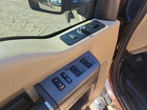 Used 2011 Ford F250 Lariat w/ Lariat Ultimate Pkg image 18