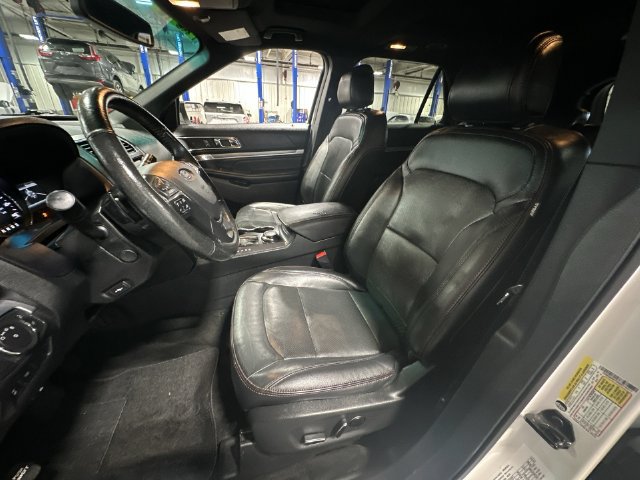 Used 2016 Ford Explorer Sport AWD/4WD image 17