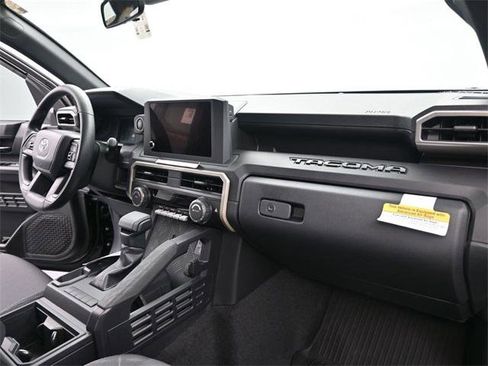 Certified 2026 Toyota Tacoma SR image 27