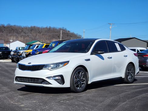 Used 2020 Kia Optima SE image 14