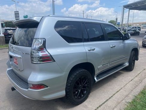 Used 2014 Lexus GX 460 AWD/4WD image 3