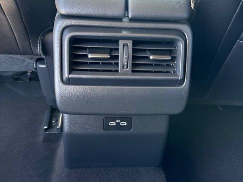 Certified 2025 MAZDA CX-50 AWD 2.5 S w/ Preferred Package image 19