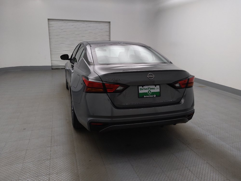 Used 2025 Nissan Altima 2.5 SV FWD image 6