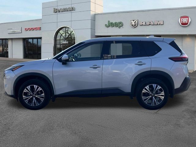 Used 2021 Nissan Rogue SV FWD image 4
