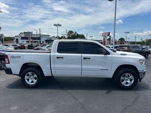 Used 2023 RAM 1500 Big Horn AWD/4WD image 2