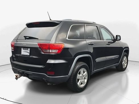 Used 2012 Jeep Grand Cherokee Laredo w/ Laredo E Group image 10